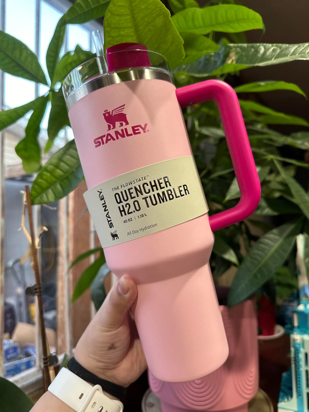 Stanley Flowstate™ Quencher H2.0 Tumbler – 40oz (Buy 1 Get 1 Free)